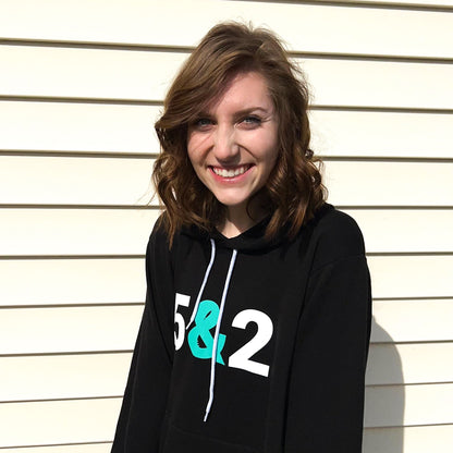 5&2 Hoodie
